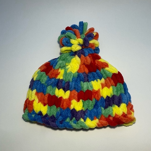 Handmade Kid’s Super Soft & Cozy Winter Hat With Loopy Pom-Pom - Rainbow - Picture 3 of 9